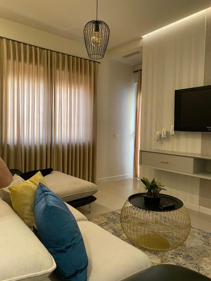 Comfort Apartament, Near The Beach Durrës Eksteriør billede